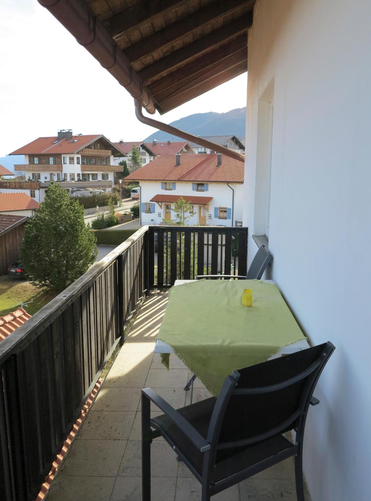 Hike 'N Bike Base Apartamento Bad Kohlgrub Exterior foto