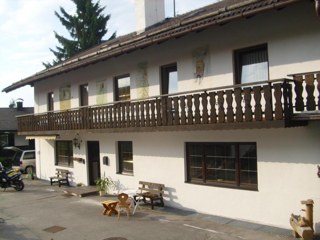 Hike 'N Bike Base Apartamento Bad Kohlgrub Exterior foto